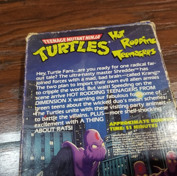 Teenage Mutant Ninja Turtles VHS - Picture 7 of 10
